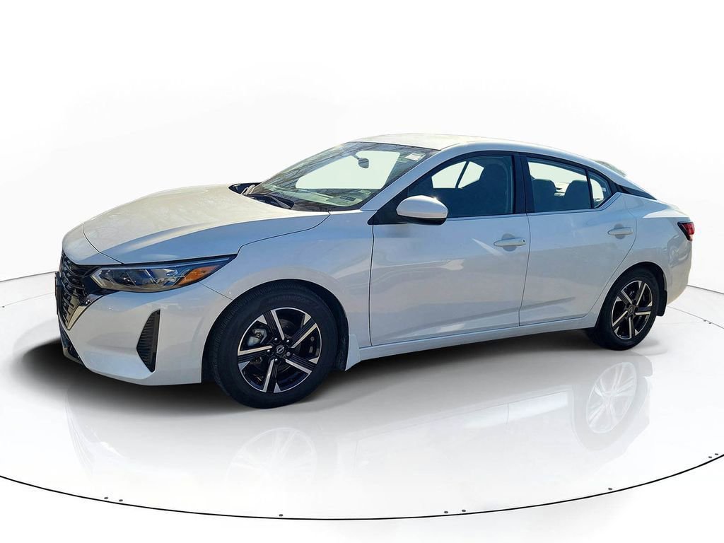 Used 2024 Nissan Sentra SV image 2