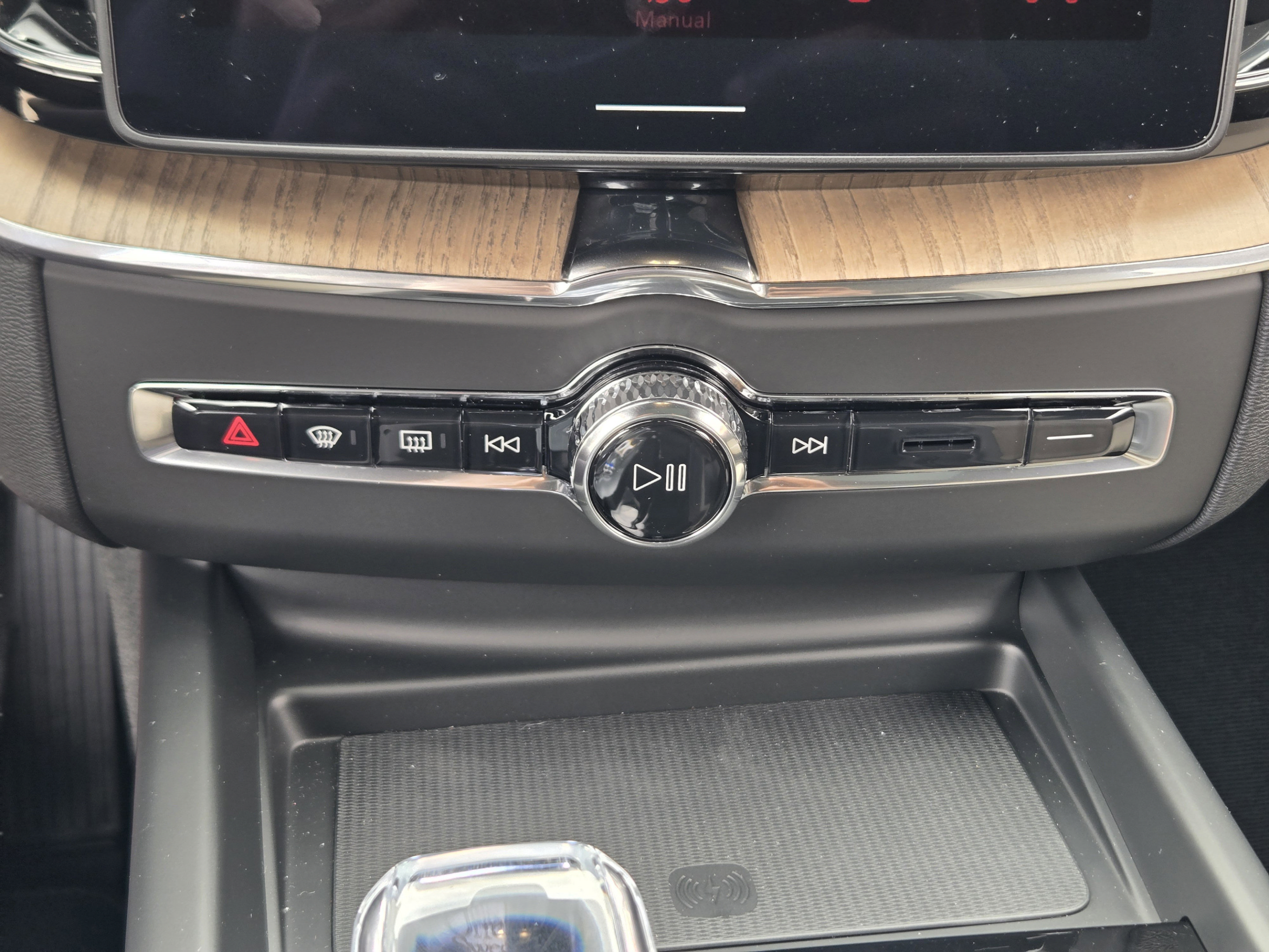 Used 2026 Volvo XC60 B5 Core AWD/4WD image 18
