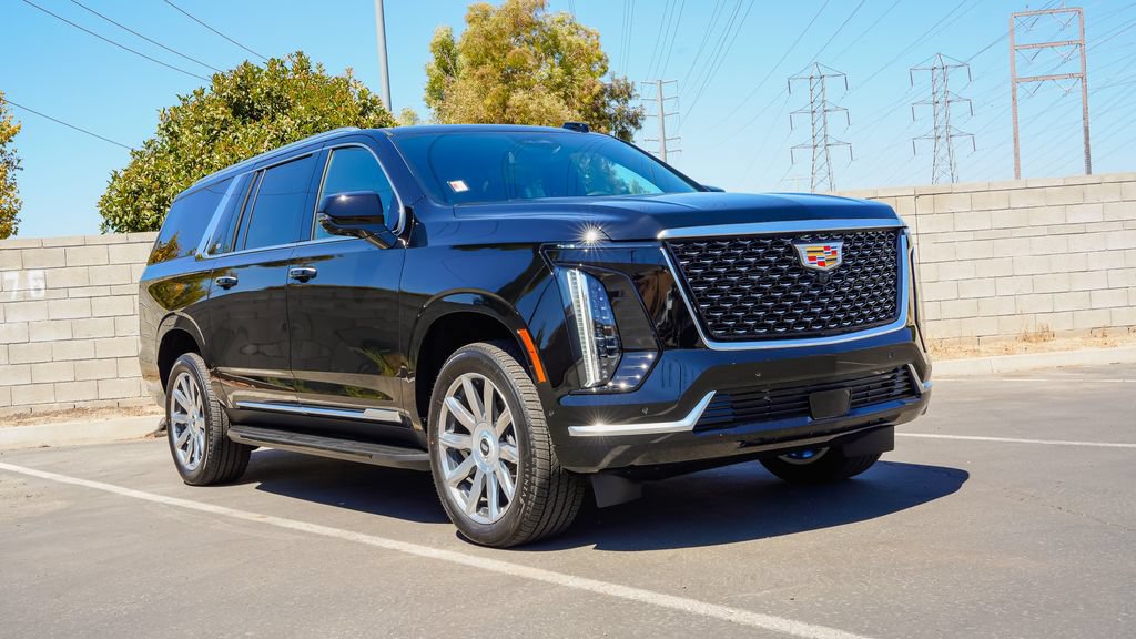 New 2026 Cadillac Escalade ESV 4WD image 5
