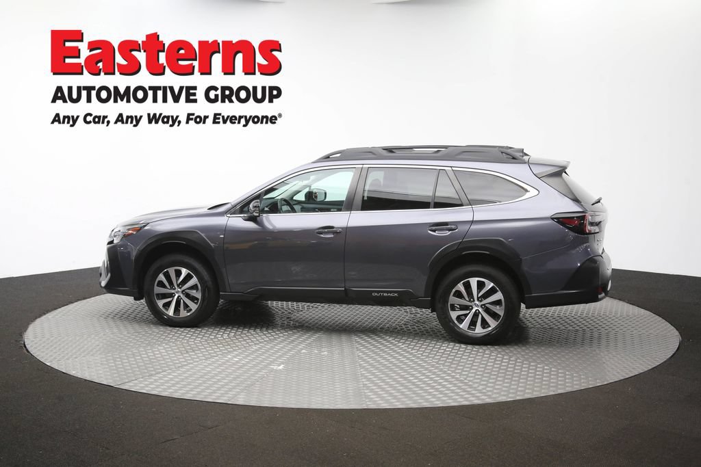 Used 2023 Subaru Outback Premium AWD/4WD image 59
