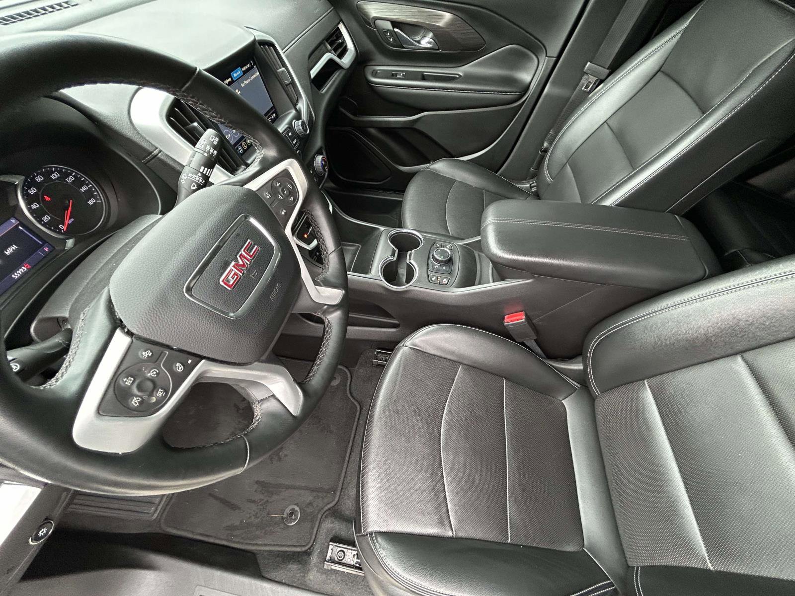 Used 2023 GMC Terrain SLT image 10