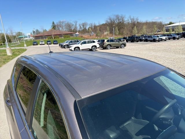 Used 2019 Hyundai Santa Fe SE image 8