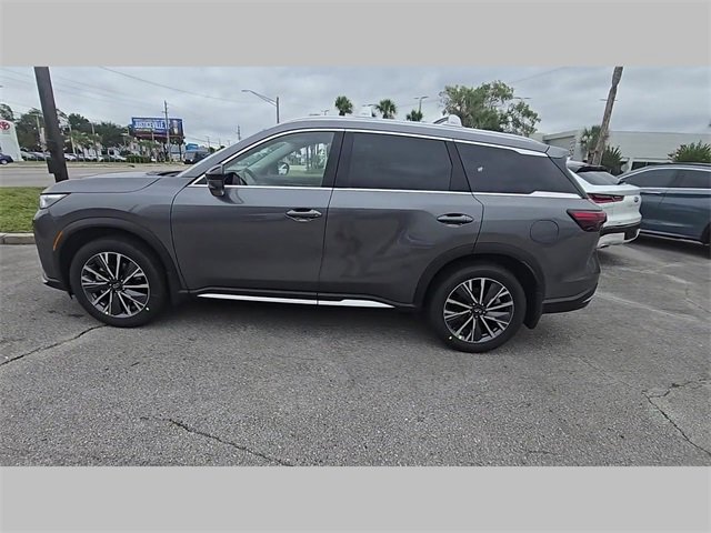 New 2026 INFINITI QX60 Luxe w/ Family Package image 20
