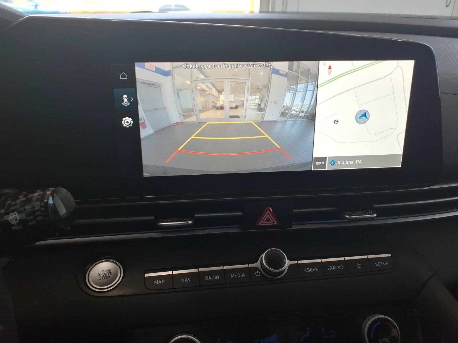 Certified 2025 Hyundai Elantra SEL FWD image 27