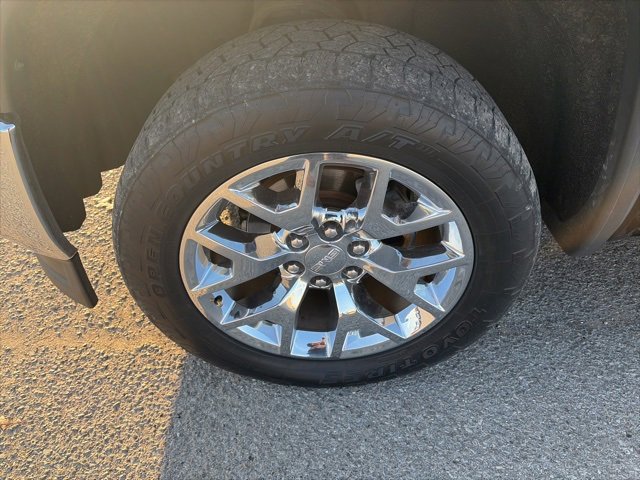 Used 2015 GMC Sierra 1500 SLT w/ SLT Crew Cab Value Package image 10