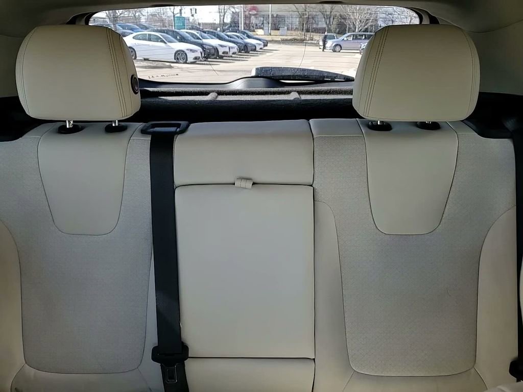 Used 2021 Buick Encore GX Select image 34