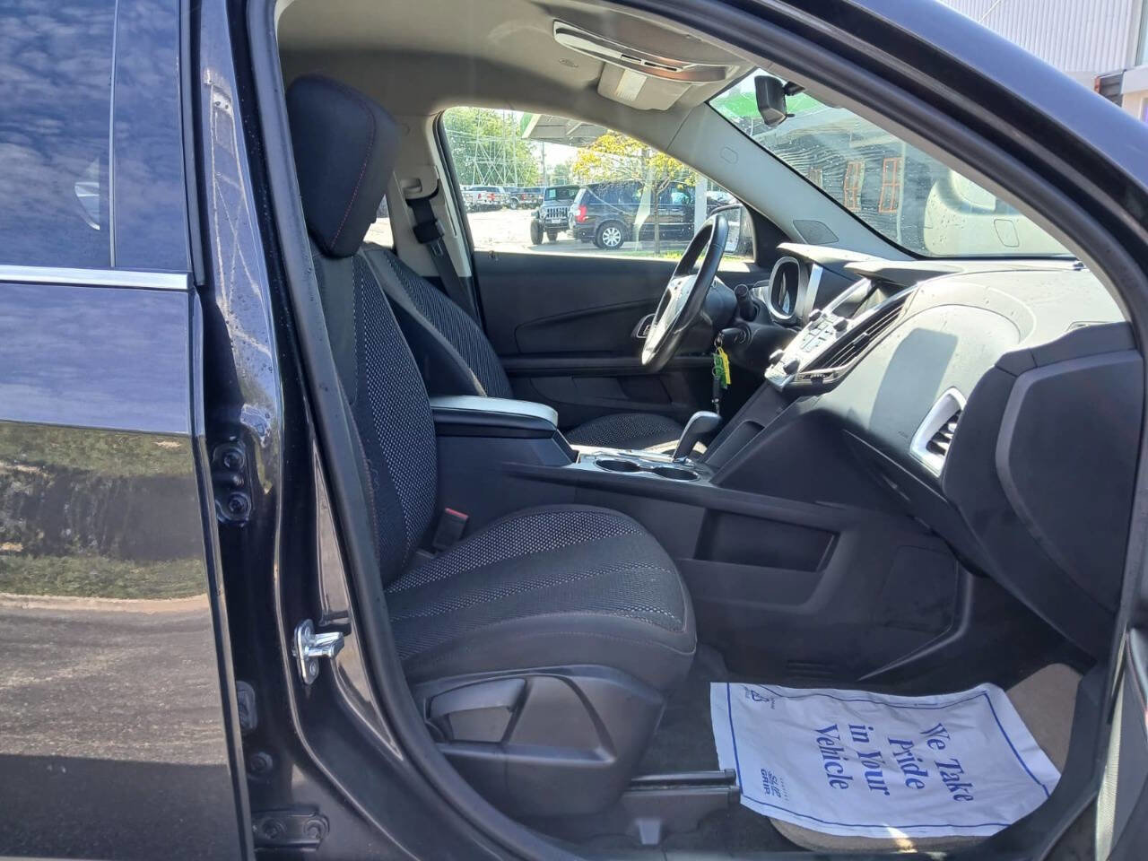 Used 2015 Chevrolet Equinox LT image 9