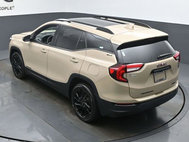 Used 2023 GMC Terrain SLT w/ Infotainment Package II image 40