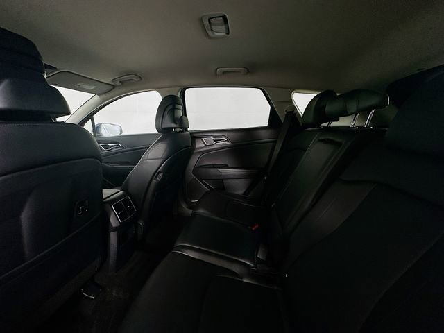Used 2024 Kia Sportage EX image 23