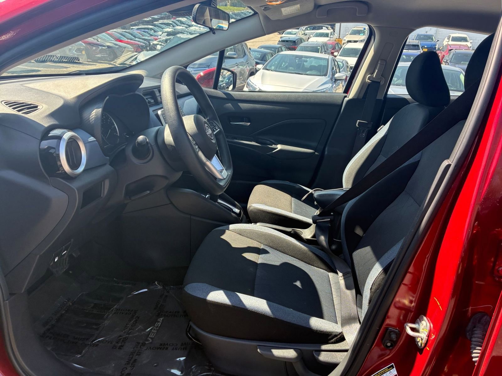 Used 2025 Nissan Versa SV FWD image 22