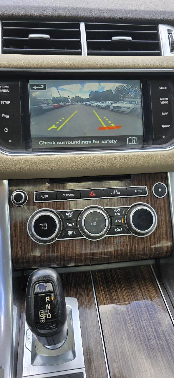 Used 2014 Land Rover Range Rover Sport HSE image 29