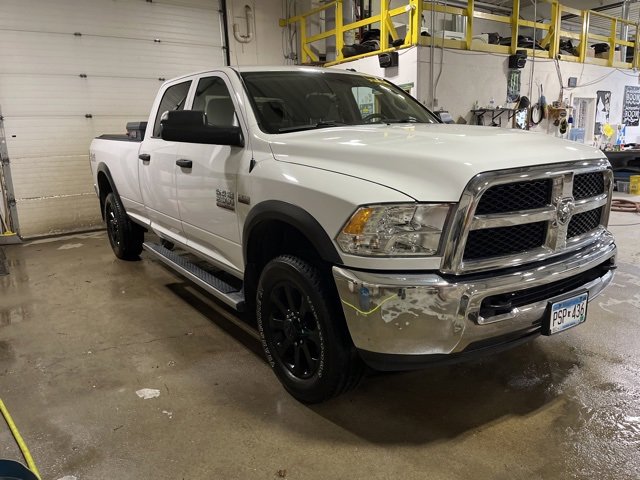 Used 2018 RAM 2500 Tradesman w/ Chrome Appearance Group image 3