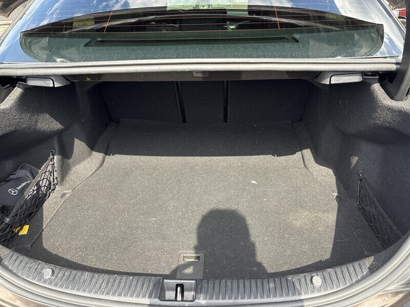 Used 2018 Mercedes-Benz C 300 4MATIC Sedan image 18