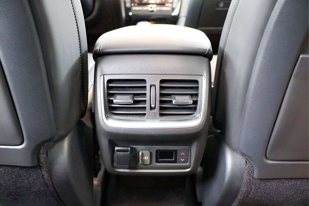 Used 2021 INFINITI QX50 Sensory image 18