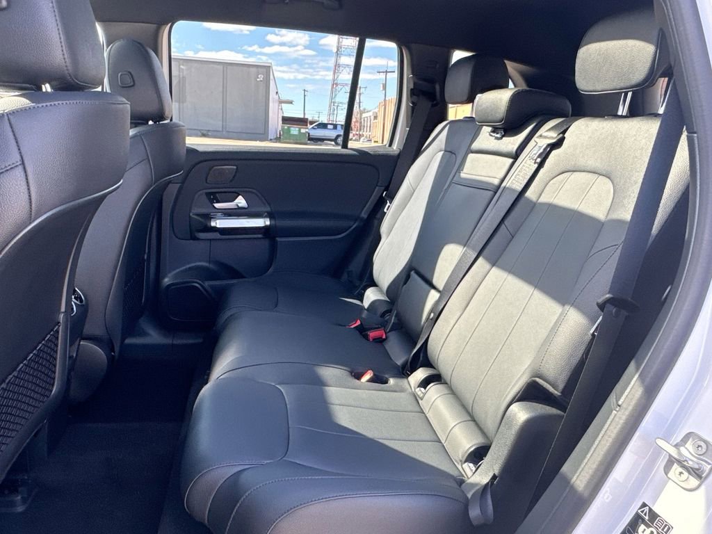 Used 2024 Mercedes-Benz EQB 250+ image 29