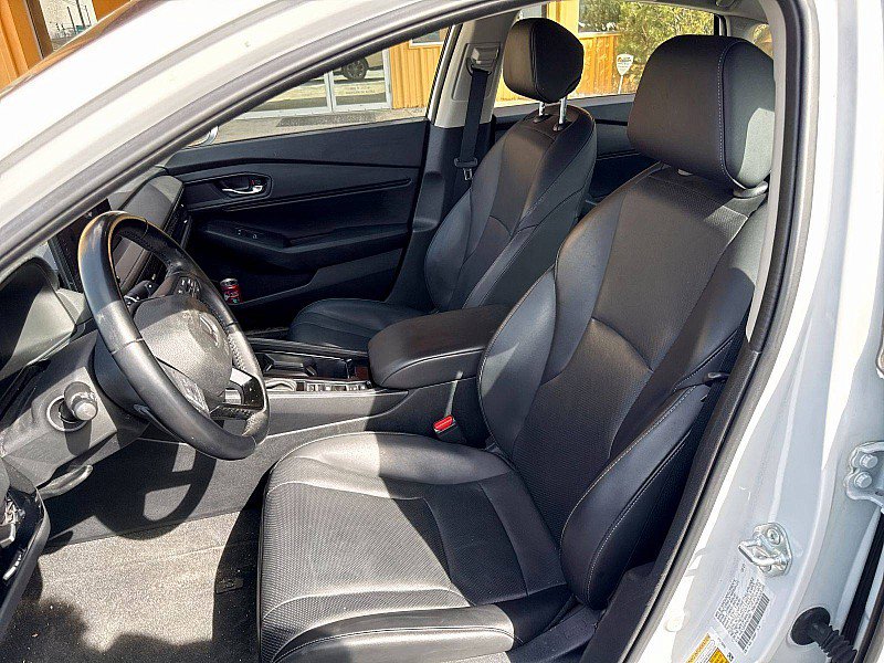 Used 2023 Honda Accord EX-L image 9
