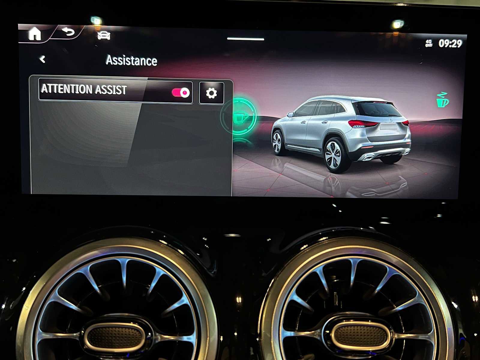 Certified 2025 Mercedes-Benz GLA 250 4MATIC image 39