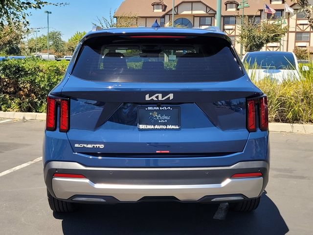 New 2026 Kia Sorento S FWD image 5