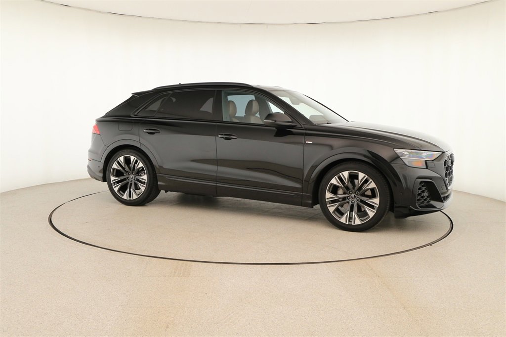 Certified 2025 Audi Q8 Prestige w/ Prestige Package image 9