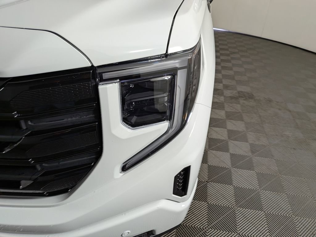 New 2026 GMC Sierra 1500 Elevation image 10
