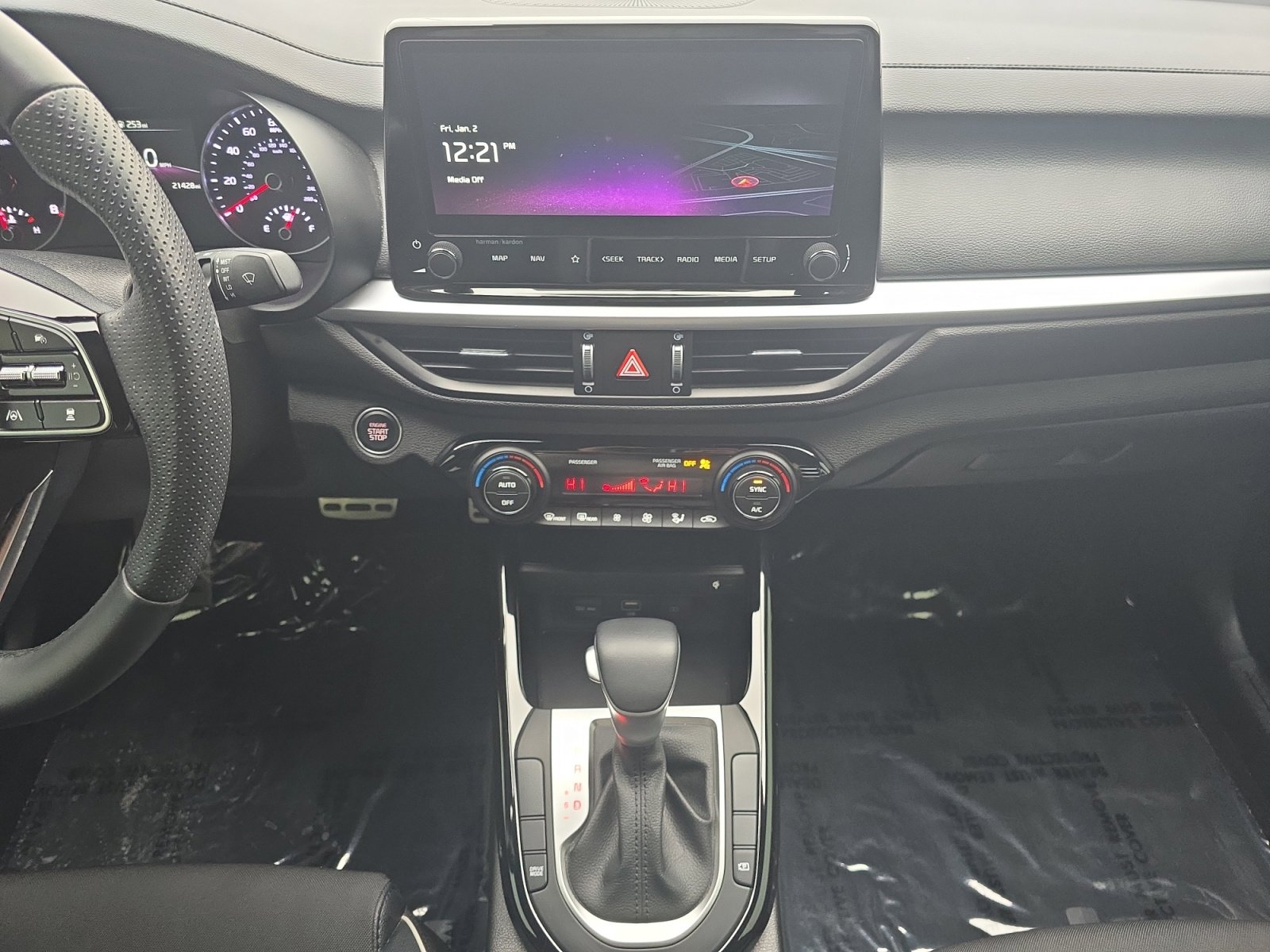 Used 2023 Kia Forte GT-Line w/ GT-Line Premium Package image 4