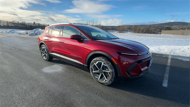 New 2026 Chevrolet Equinox EV LT image 2