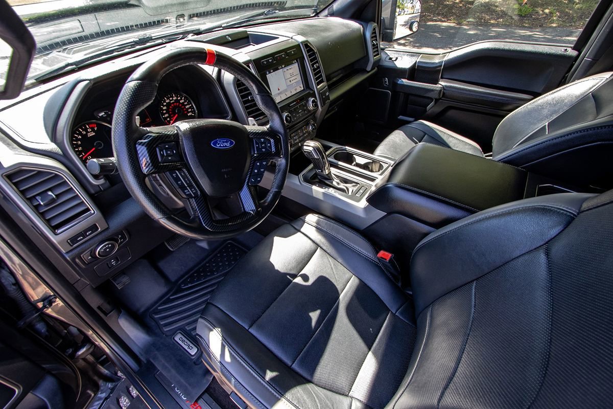 Used 2018 Ford F150 Raptor w/ Equipment Group 802A Luxury AWD/4WD image 11