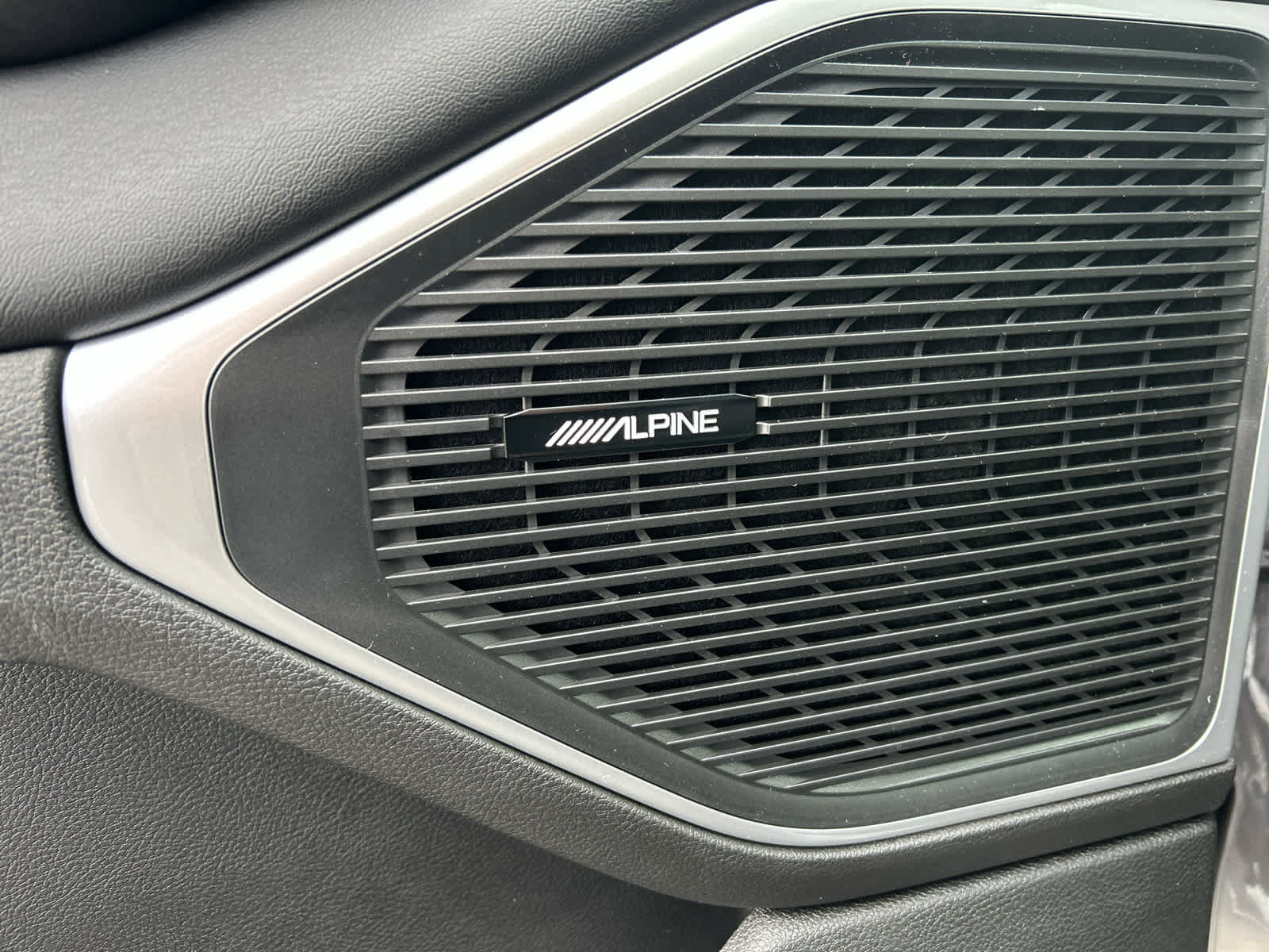 New 2025 Jeep Wagoneer L Series II w/ Premium Group I image 55