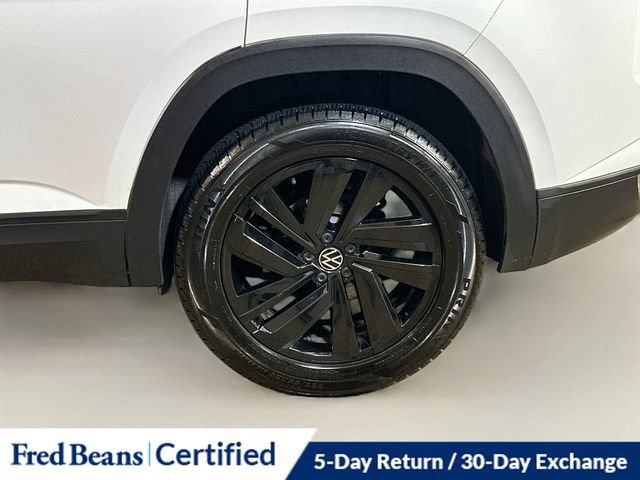 Used 2022 Volkswagen Atlas Cross Sport SE AWD/4WD image 8