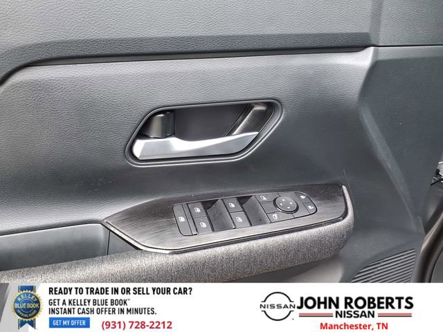 Certified 2025 Nissan Kicks SV image 26