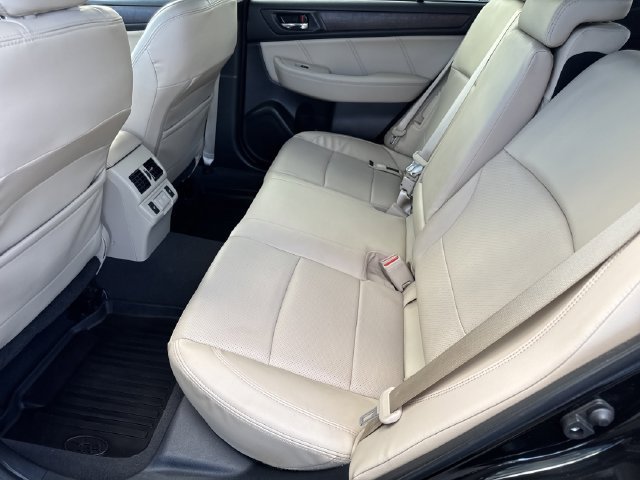 Used 2019 Subaru Outback 3.6R Limited w/ Popular Package #2 AWD/4WD image 13