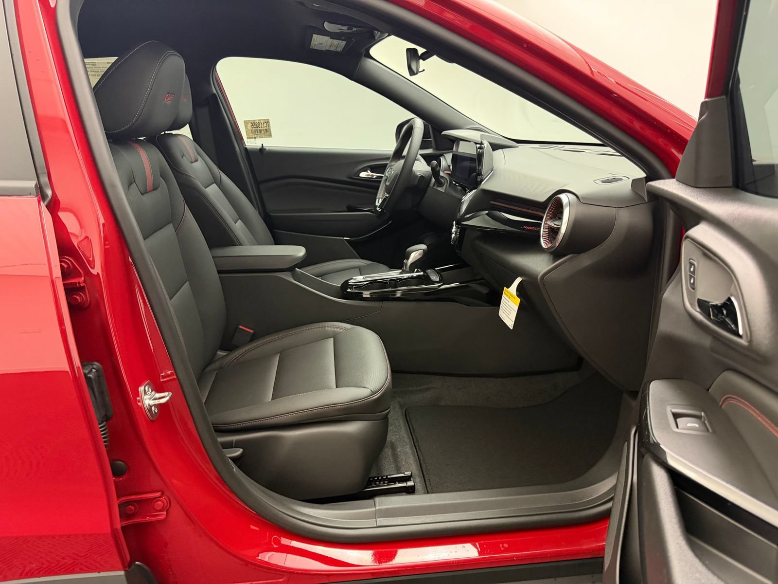 New 2026 Chevrolet Trax RS FWD image 21