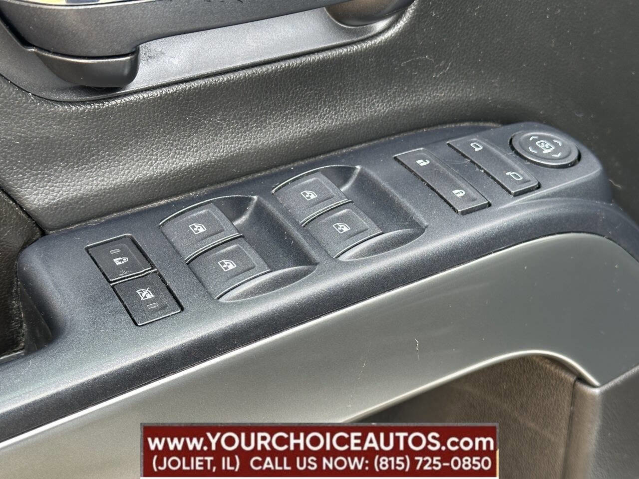 Used 2017 Chevrolet Silverado 1500 LT w/ All Star Edition image 10