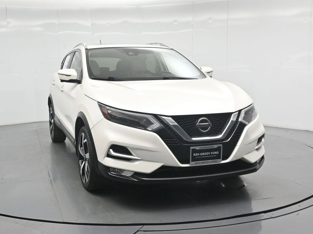 Used 2020 Nissan Rogue Sport SL w/ Premium Package FWD image 26