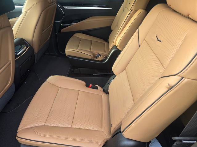 New 2026 Cadillac Escalade ESV Luxury image 13