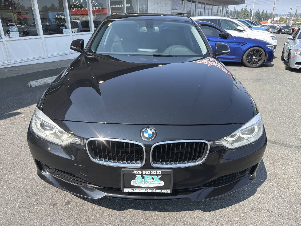 Used 2013 BMW 328i xDrive Sedan AWD/4WD image 10