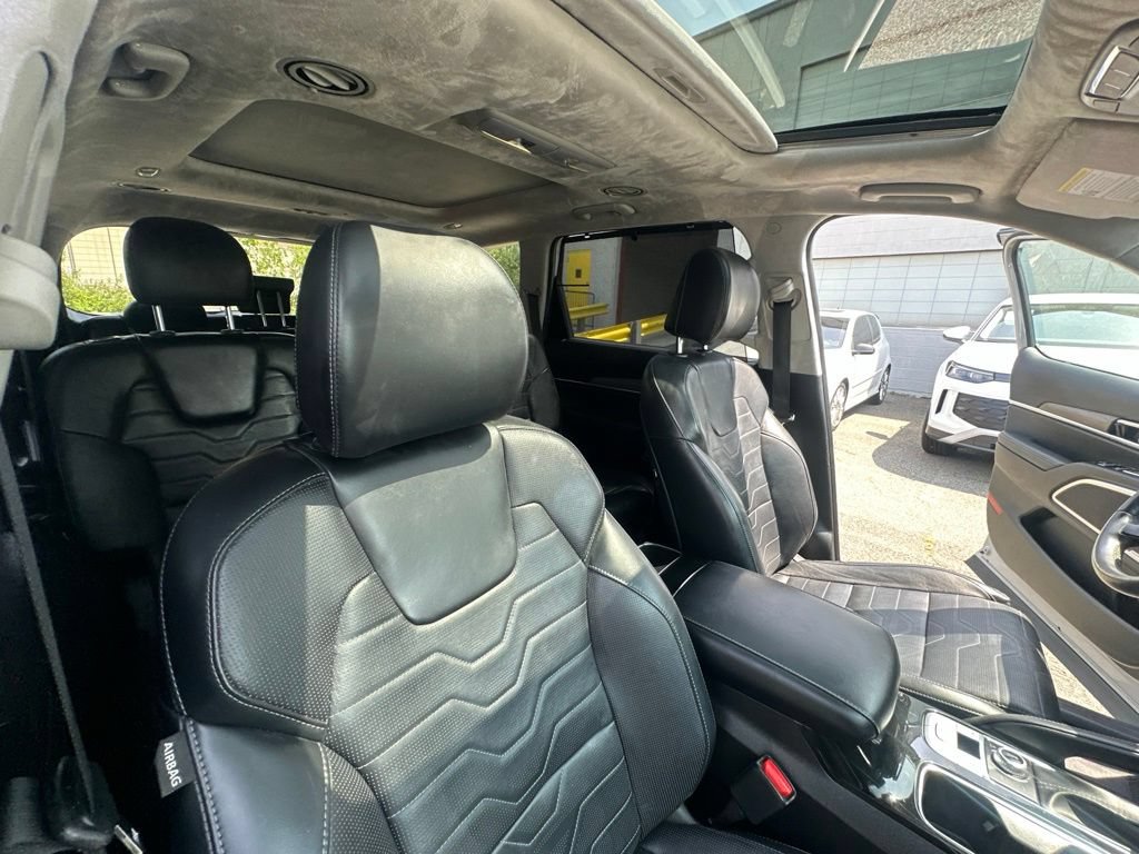 Used 2022 Kia Telluride SX w/ SX Prestige Package AWD/4WD image 37