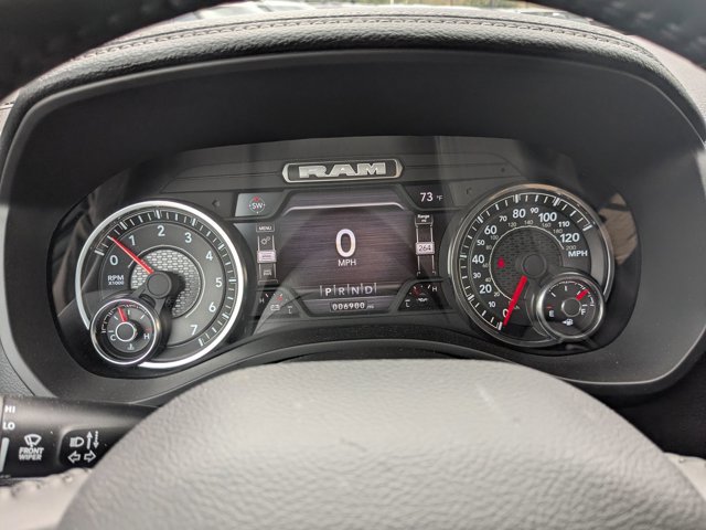 Used 2024 RAM 1500 Laramie image 11