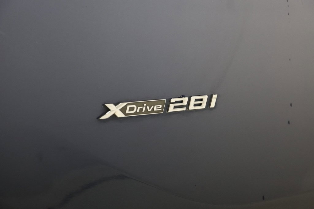Used 2018 BMW X1 xDrive28i AWD/4WD image 9