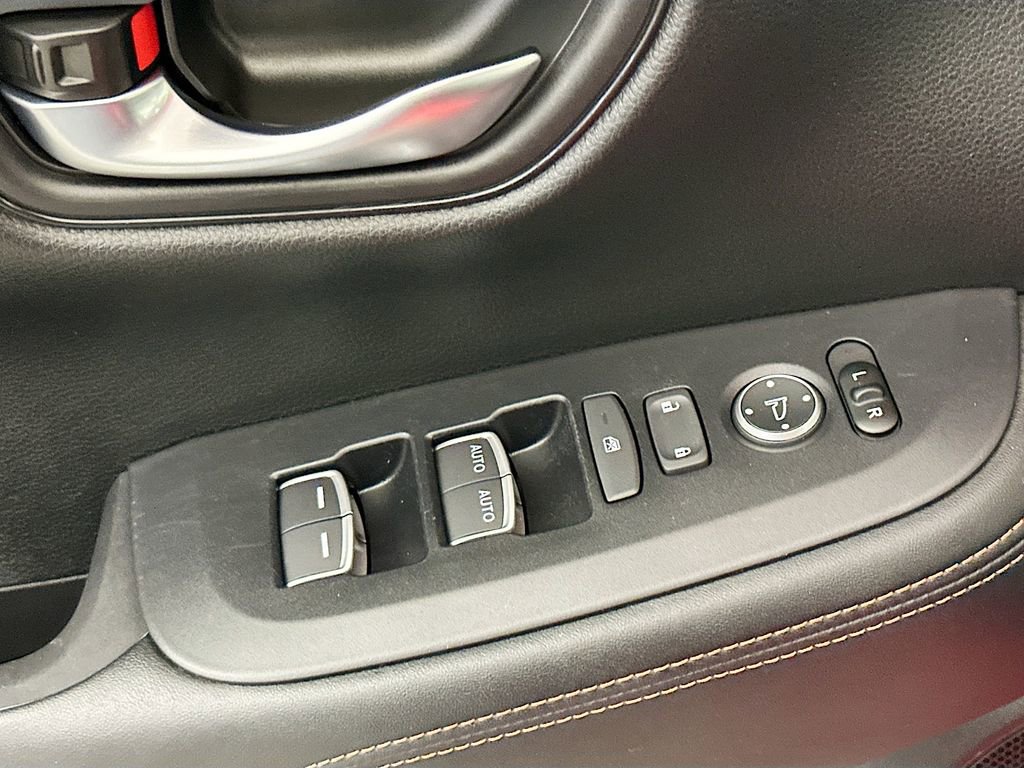 Used 2024 Honda HR-V Sport image 18