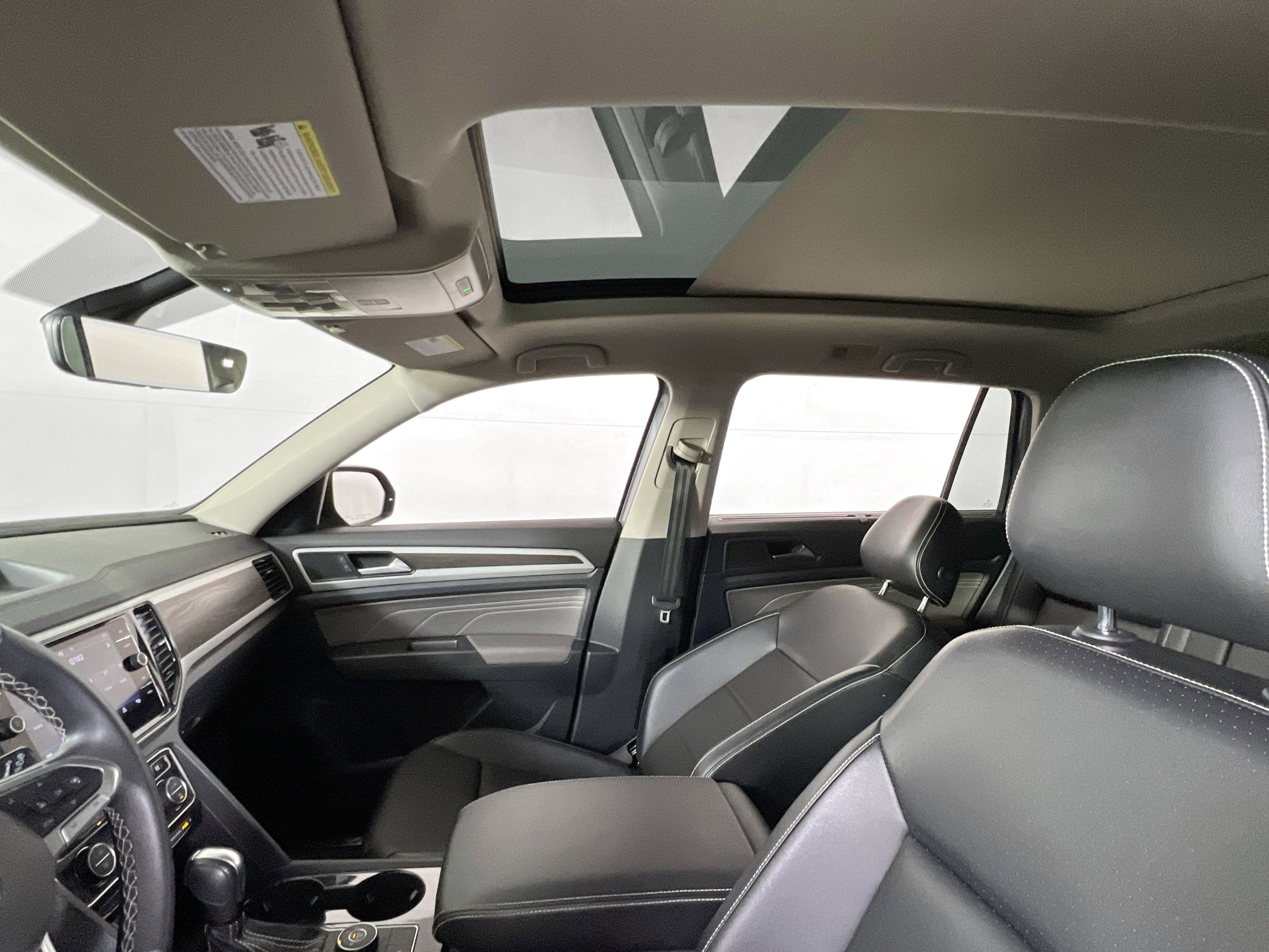 Used 2022 Volkswagen Atlas SE image 21