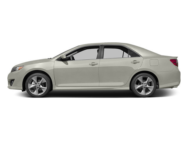 Used 2014 Toyota Camry LE image 3
