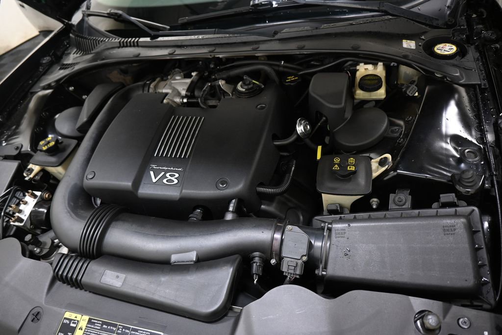 Used 2002 Ford Thunderbird RWD image 23