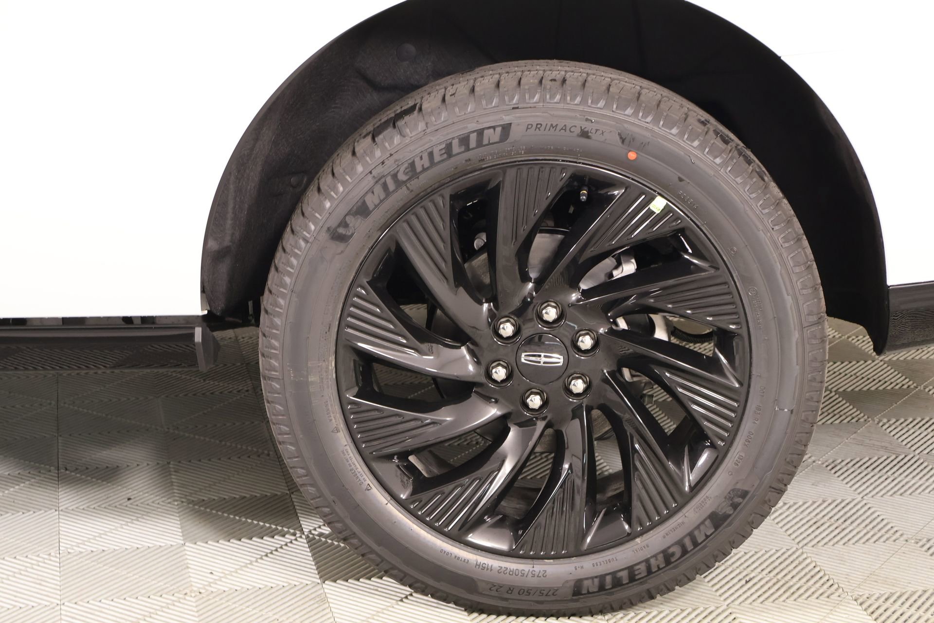 New 2026 Lincoln Navigator Reserve w/ Jet Appearance Package AWD/4WD image 21
