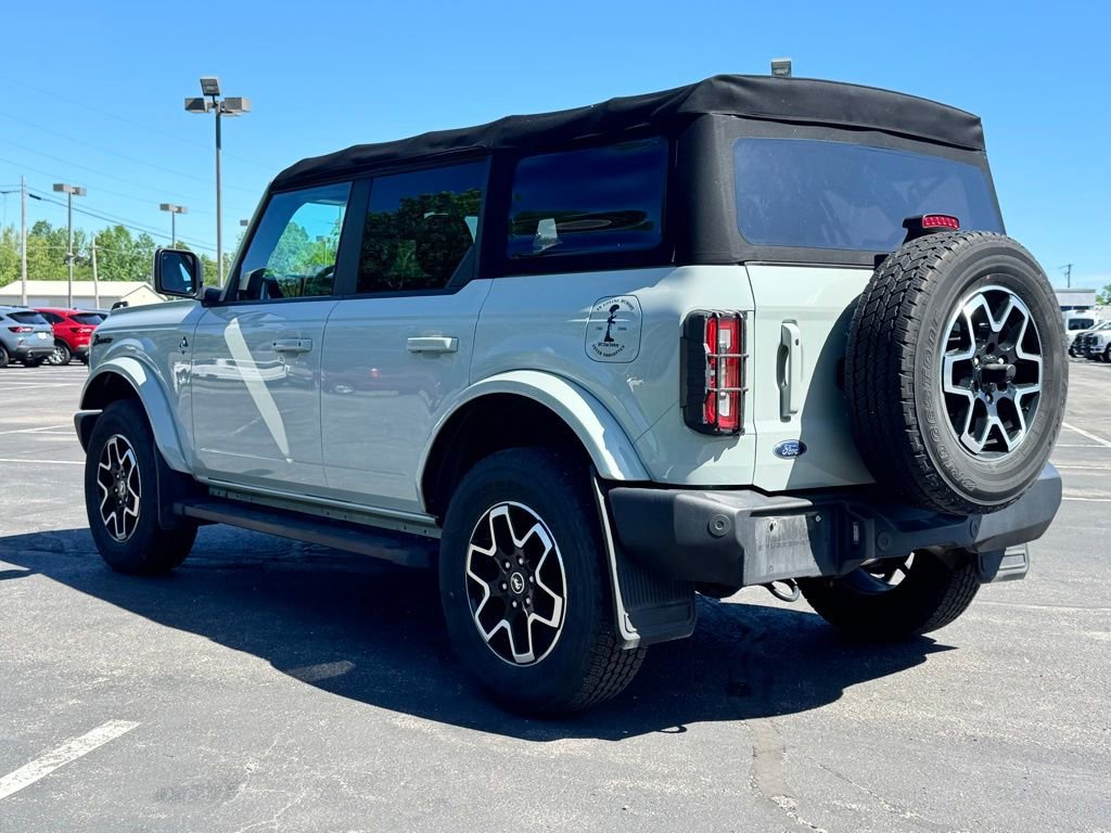 Used 2022 Ford Bronco Outer Banks AWD/4WD image 8