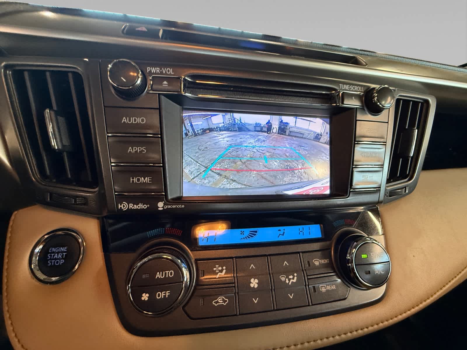 Used 2015 Toyota RAV4 Limited AWD/4WD image 16