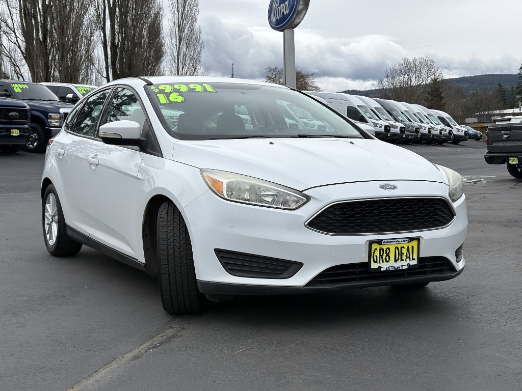 Used 2016 Ford Focus SE image 3