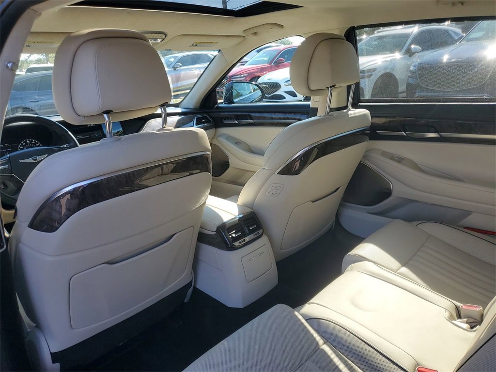 Used 2019 Genesis G90 3.3T Premium image 13