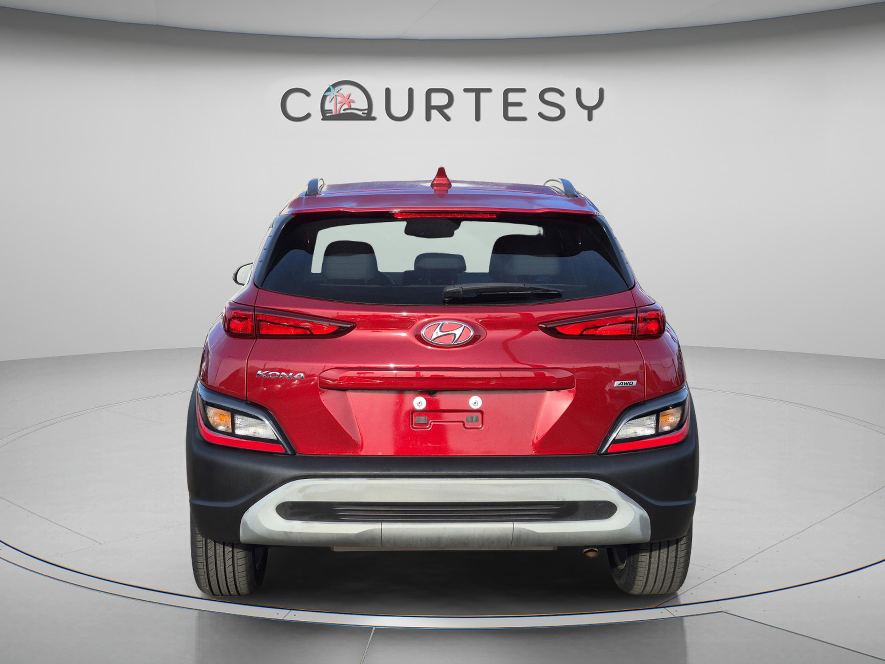 Certified 2023 Hyundai Kona SEL w/ Cargo Package AWD/4WD image 4