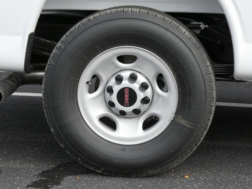 New 2025 GMC Savana 3500 w/ Power Convenience Package image 25